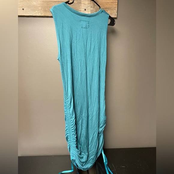 Adjustable length Tank dress - Picture 2 of 3